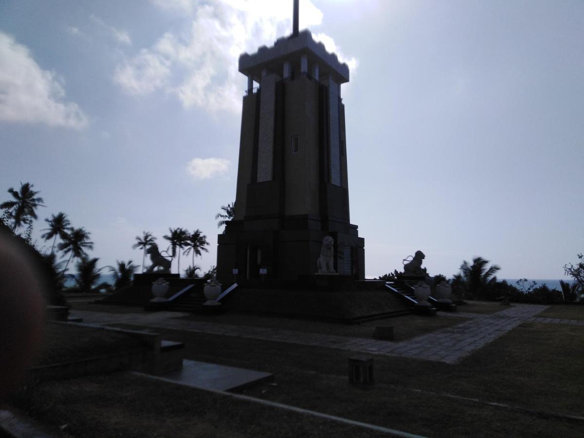 Janu Homestay Tangalle Exterior foto